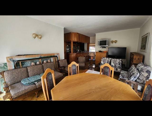 4 BEDROOM HOUSE FOR SALE IN GLENVISTA